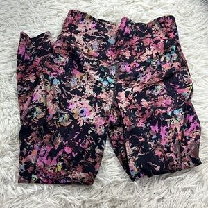 Lululemon Base Pace High-Rise Crop 23" Stencil Blossom Red Multi